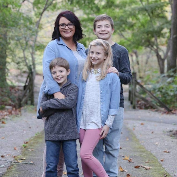 Meet your Posher, Vanessa - Picture 4 of 4